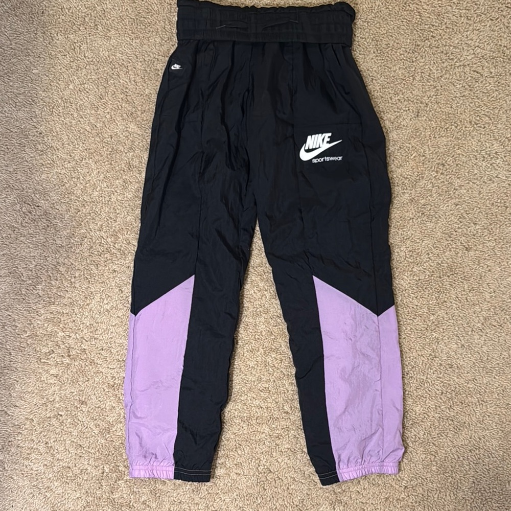 Nike Black and Lilac Sweatpants with Tapered Fit